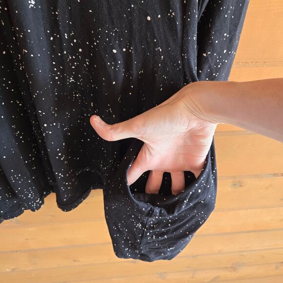 Alembika Tunic Top 2 Black White Splatter Pocket Front 3/4 Sleeve Soft Stretchy - Picture 5 of 7